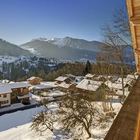Chalet Les Ptits Loups * Montriond