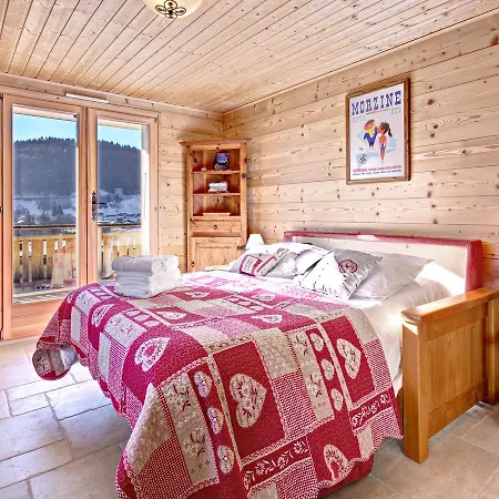 Chalet Les Ptits Loups * Montriond