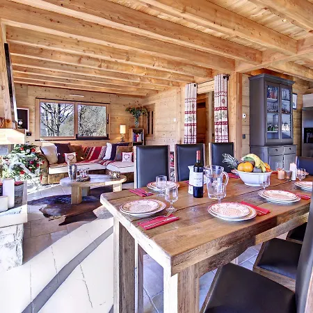 Chalet Les Ptits Loups * Montriond