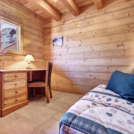 Chalet Les Ptits Loups * Montriond