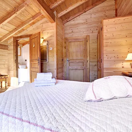 Chalet Les Ptits Loups * Montriond